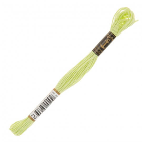 Anchor Muline 8m Yeşil  Nakış İpliği - 0253