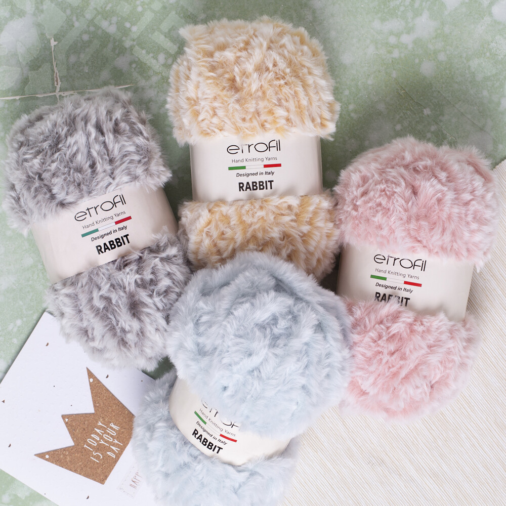 Etrofil Rabbit Fur Yarn, Navy Blue/White 70548 Hobiumyarns